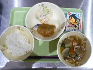 「給食配膳」