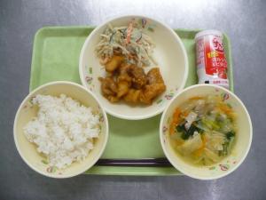 「給食配膳」
