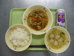 「給食配膳」