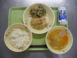 「給食配膳」