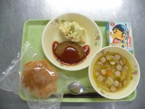 「給食配膳」