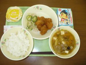 給食配膳