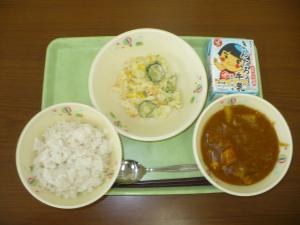 給食配膳
