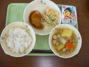 給食配膳