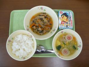 給食配膳