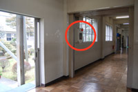 AED湘光中正面玄関の画像