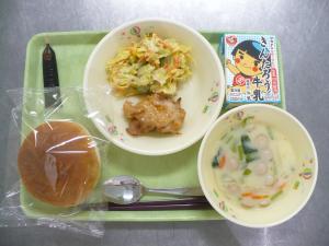 「給食配膳」